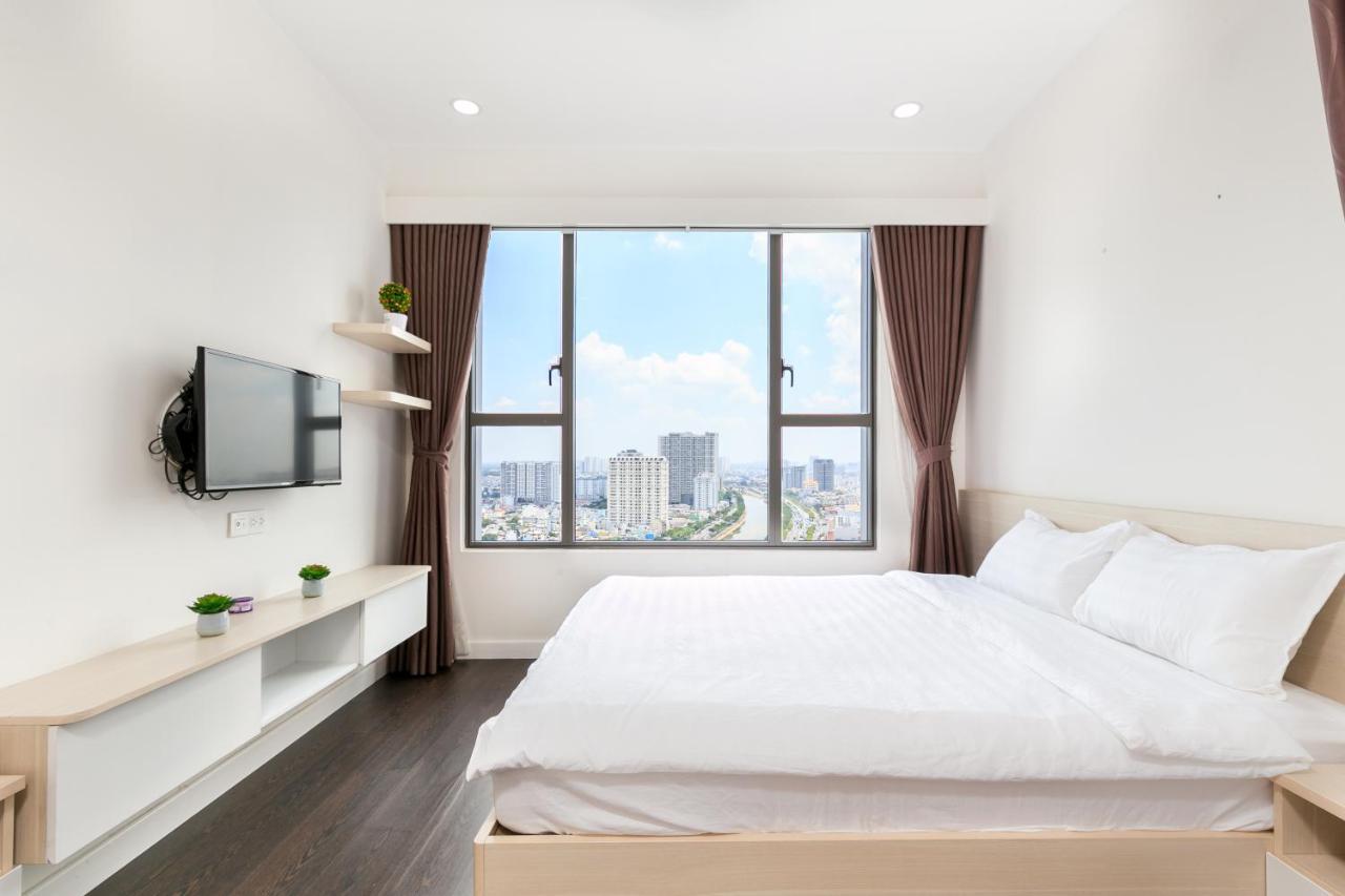 Spacious Saigon - Infinity Pool In Rivergate โฮจิมินห์ซิตี้ ภายนอก รูปภาพ