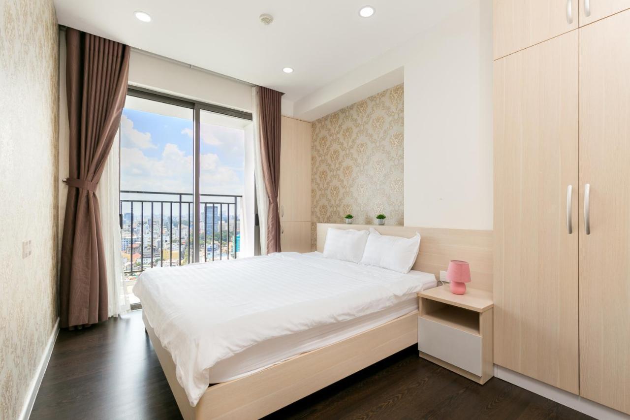 Spacious Saigon - Infinity Pool In Rivergate โฮจิมินห์ซิตี้ ภายนอก รูปภาพ