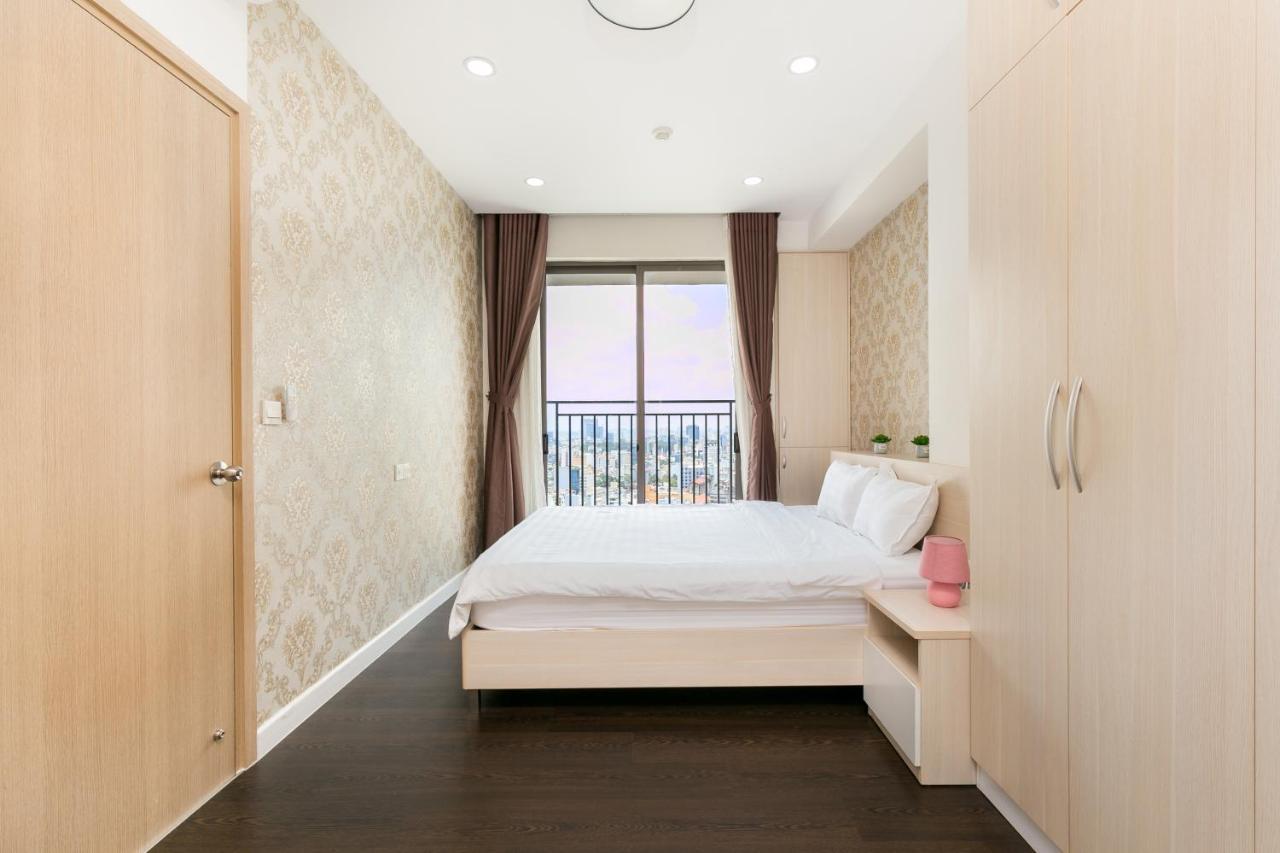 Spacious Saigon - Infinity Pool In Rivergate โฮจิมินห์ซิตี้ ภายนอก รูปภาพ