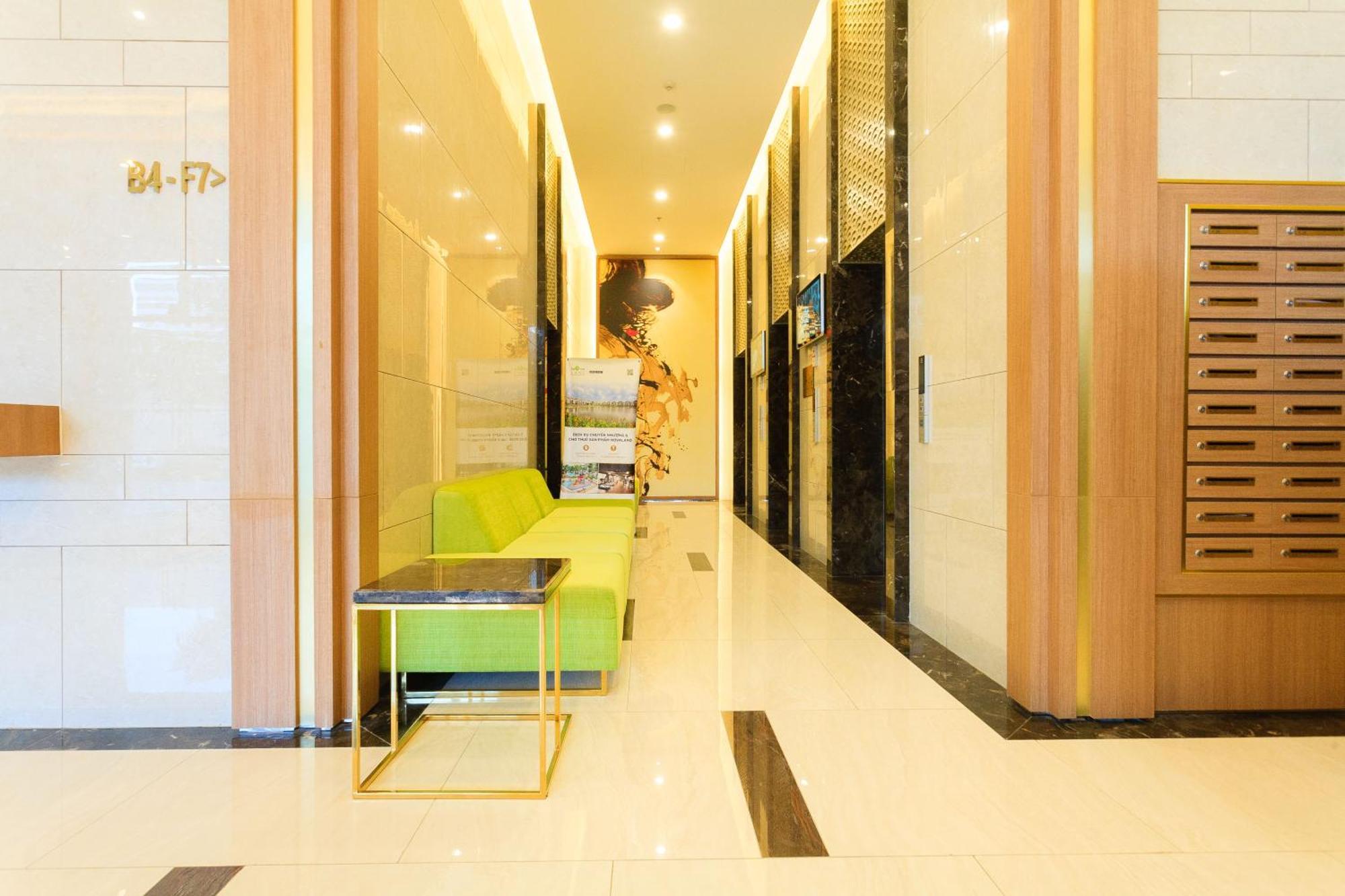 Spacious Saigon - Infinity Pool In Rivergate โฮจิมินห์ซิตี้ ภายนอก รูปภาพ